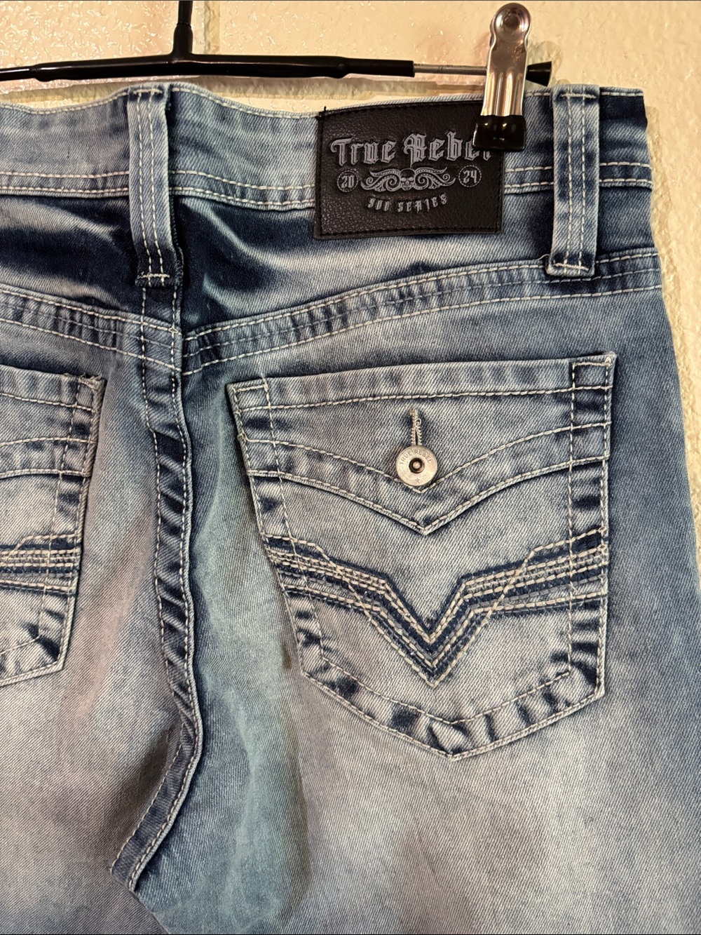 Men’s Light Blue Slim Fit Jeans - Picture 5 of 6
